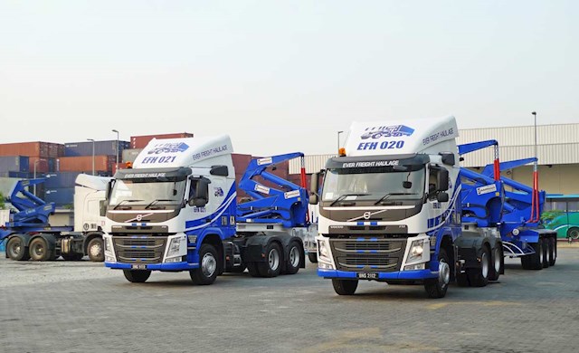 3 Hammar 195 Sideloaders