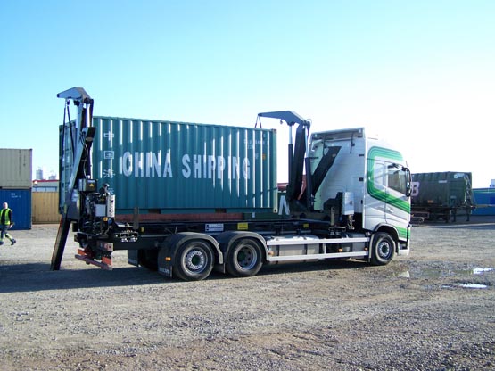 Hammar 140 sidelifter container depot