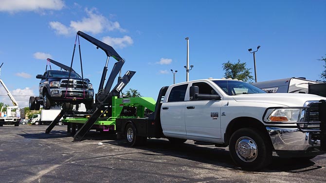 140 B, Lifting Pickup Truck (US)