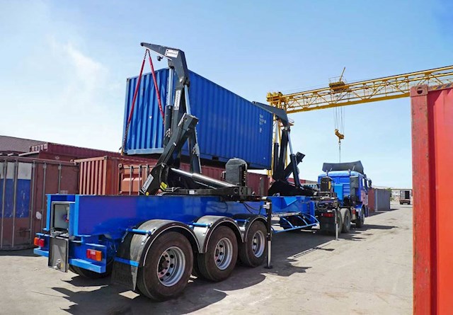 Hammar 195 Sideloader Stacking