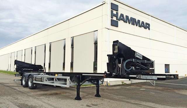 Hammar 130 Sideloader trailer 2-crane
