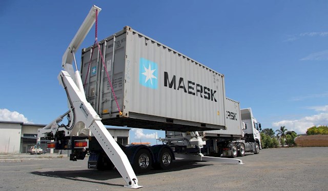 Hammar 130 Sideloader 3 Crane Solution