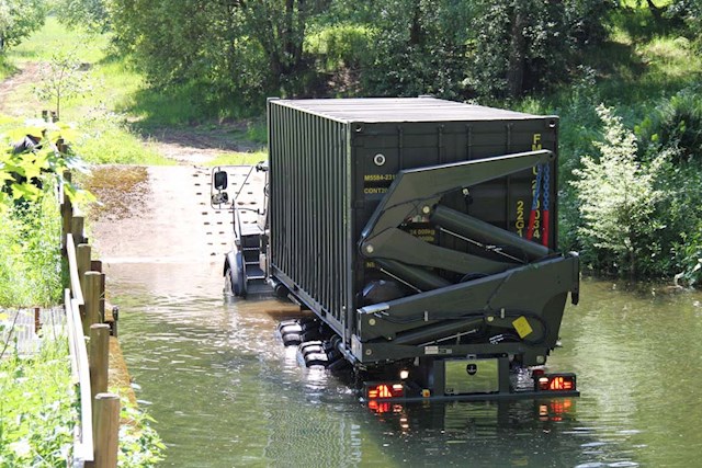Sideloader Transport Terrain Water