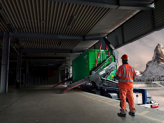 Side Loader Industry Applications