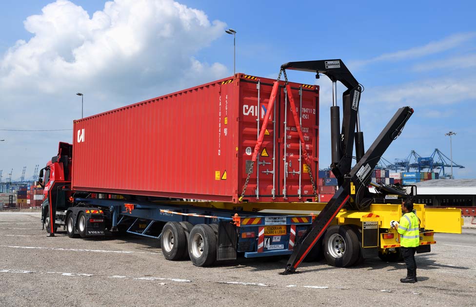 Hammar 153 Sideloader Transfer