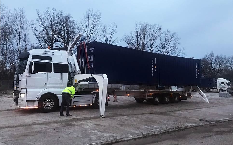 Hammar 119 Lifting 2X20' Shipping Container