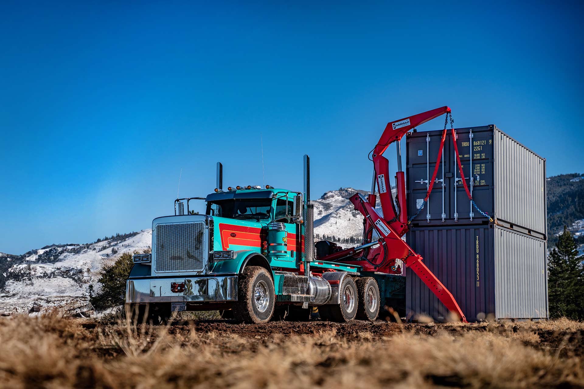 Sideloader Stacking Two Containers Hammarhero